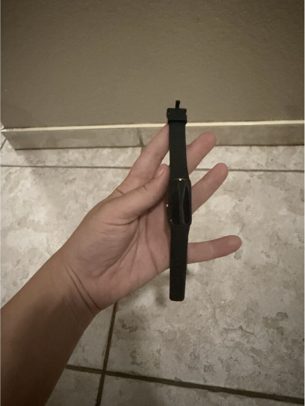 Fitbit Inspire 2 - Picture 2 of 3
